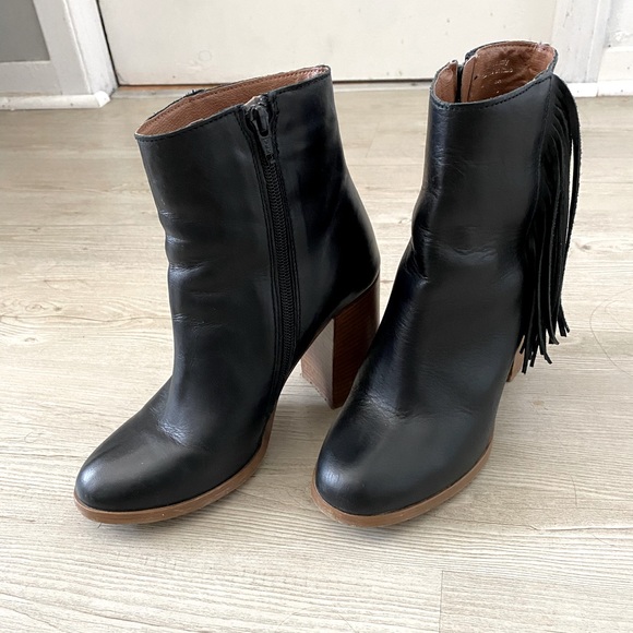 HIBOU | Little burgundy leather tassel ankle boots - Picture 4 of 6